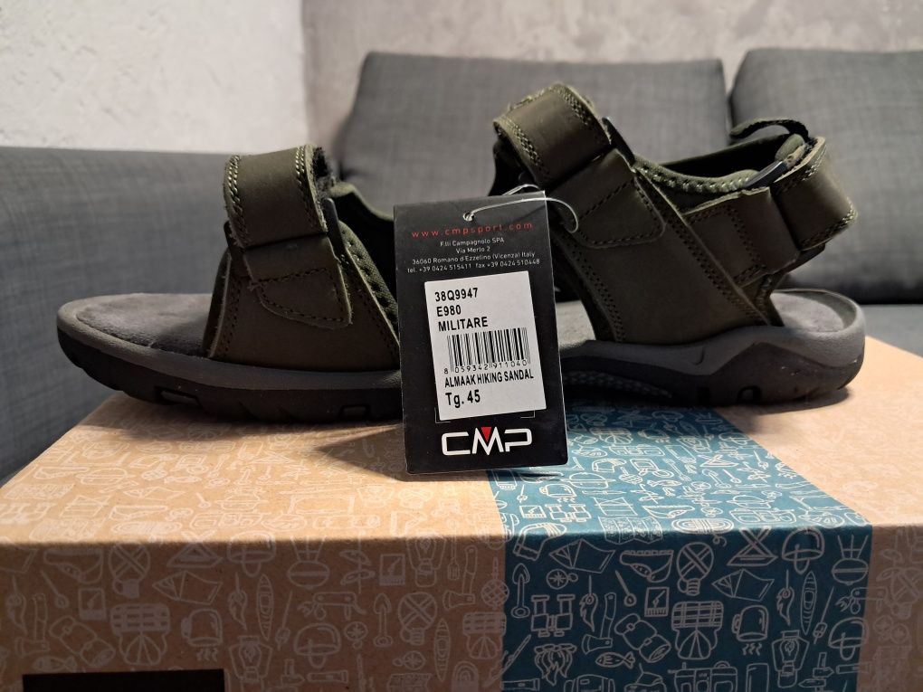 Продам чоловічі босоніжки фірми CMP