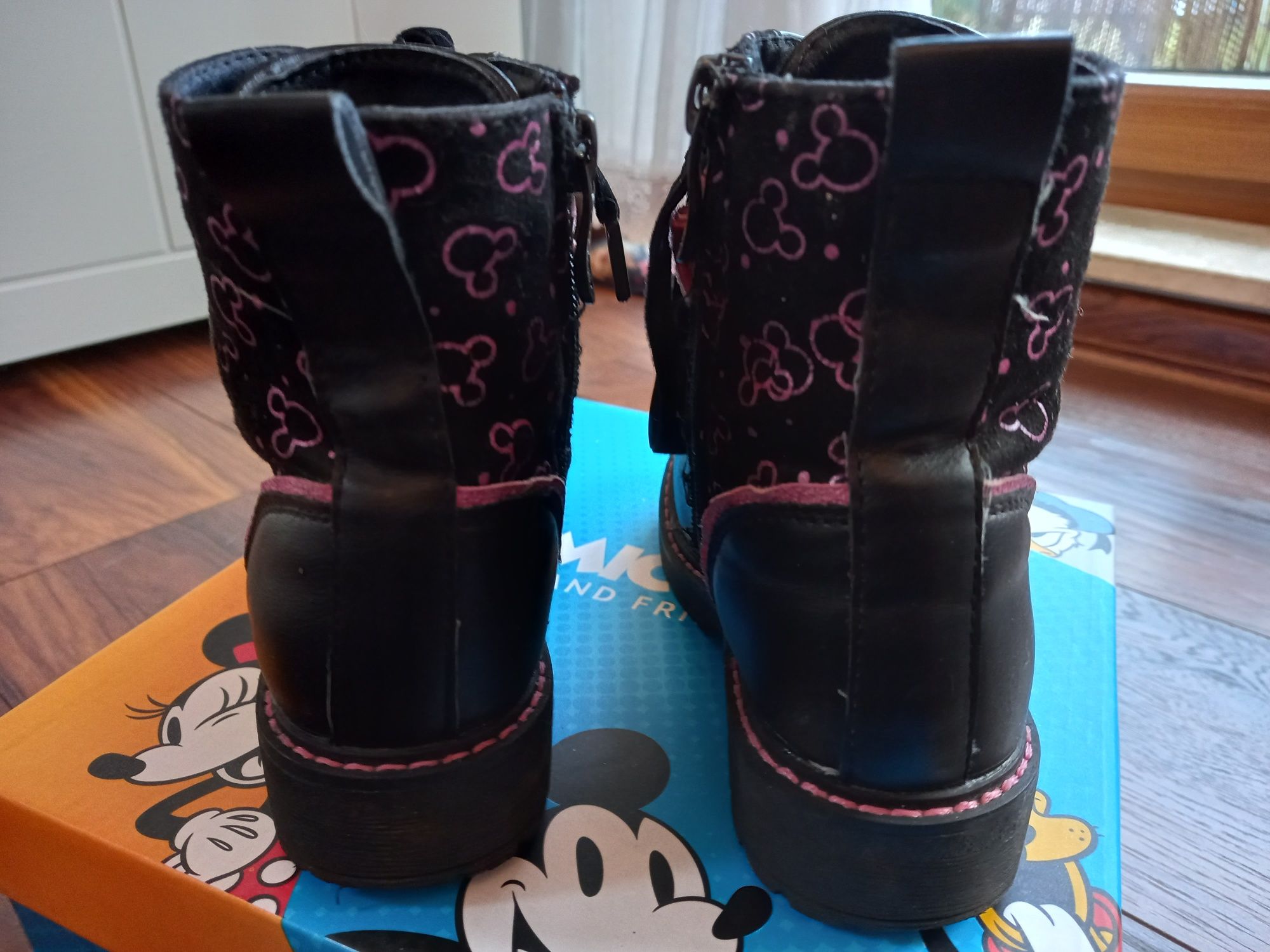 Buty zimowe, Kozaki Mickey 28 CCC