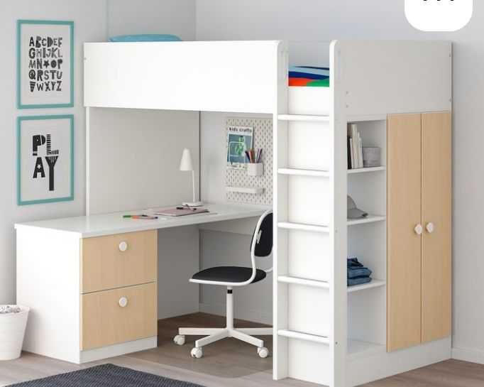 Cama IKEA com secretária