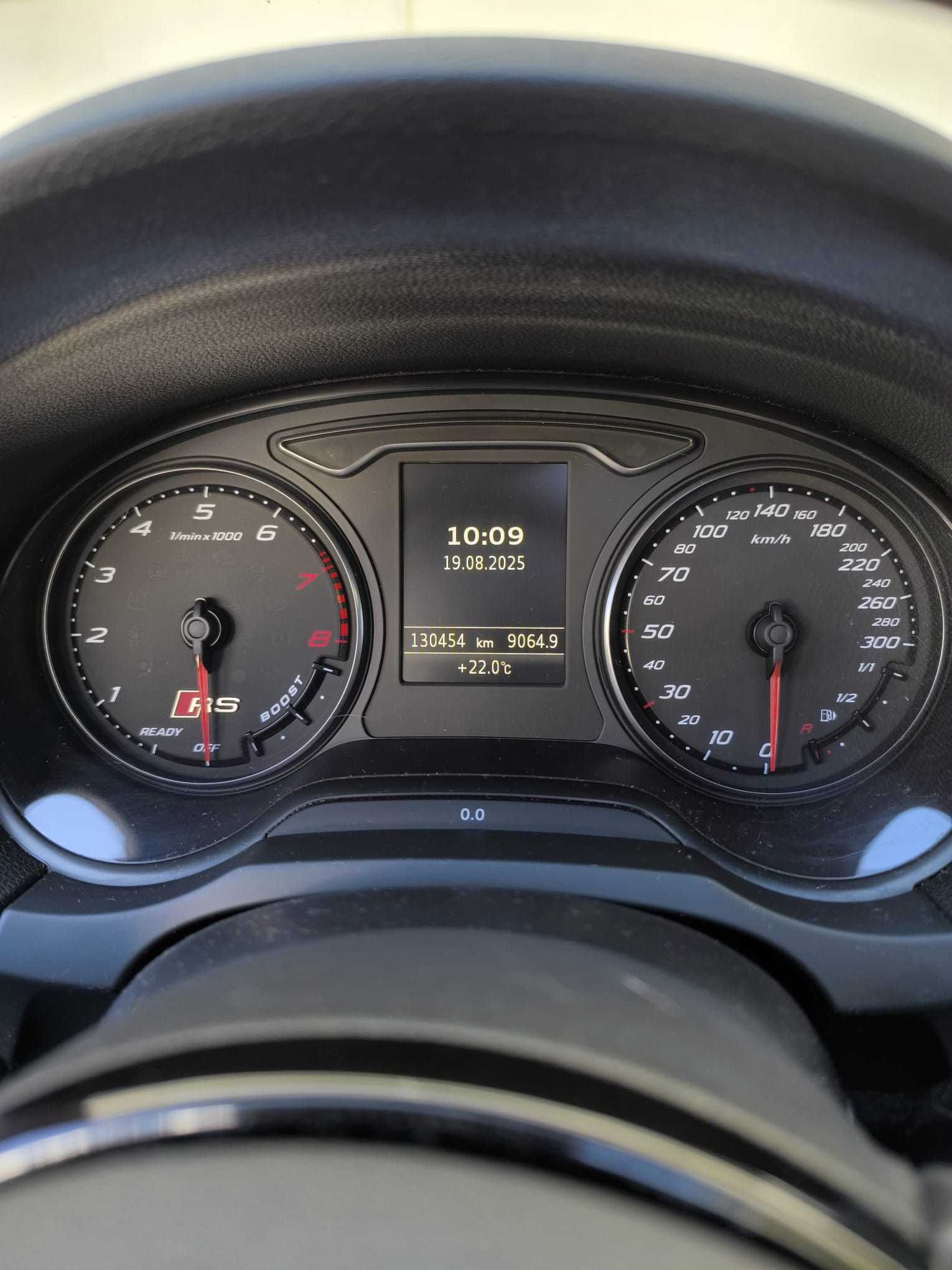 Audi RS3 , carro em excelentes condições