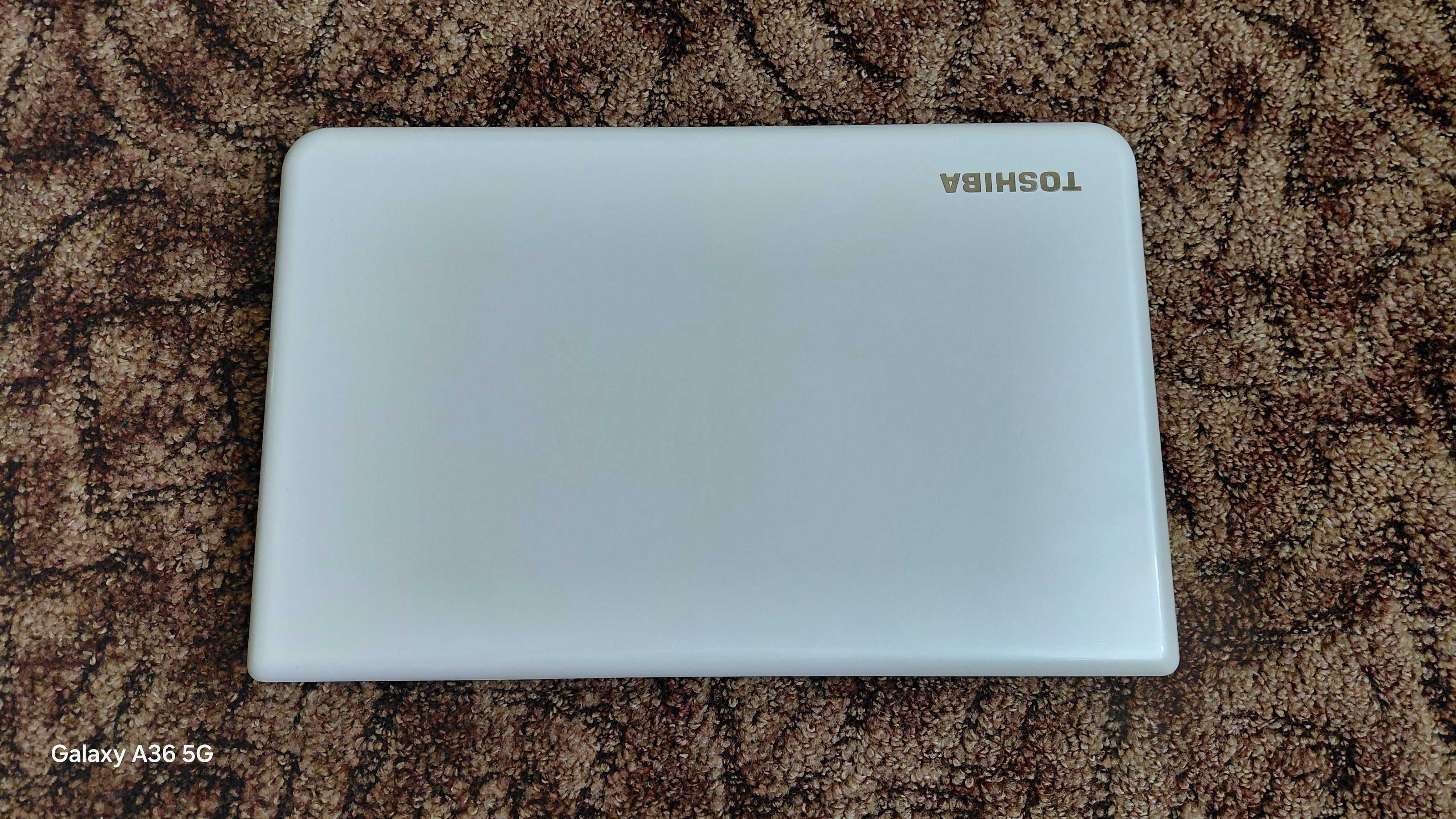 Laptop Toshiba Satellite C55-A-199
