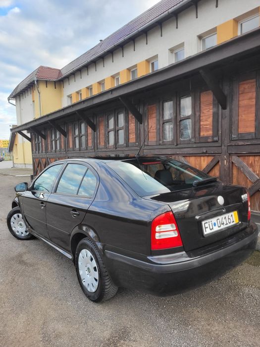 Oktavia Tour Свіжопригнана