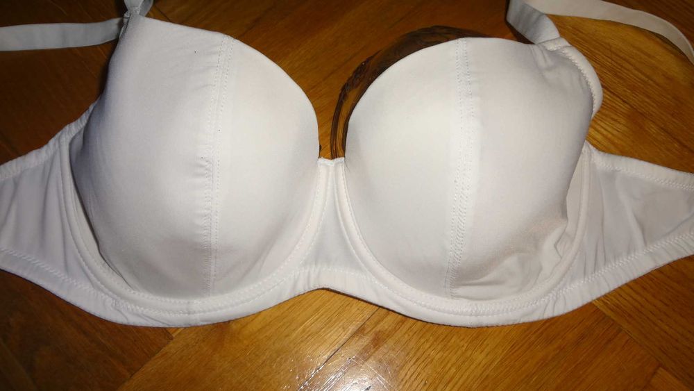 Biustonosz Change 80F jak nowy