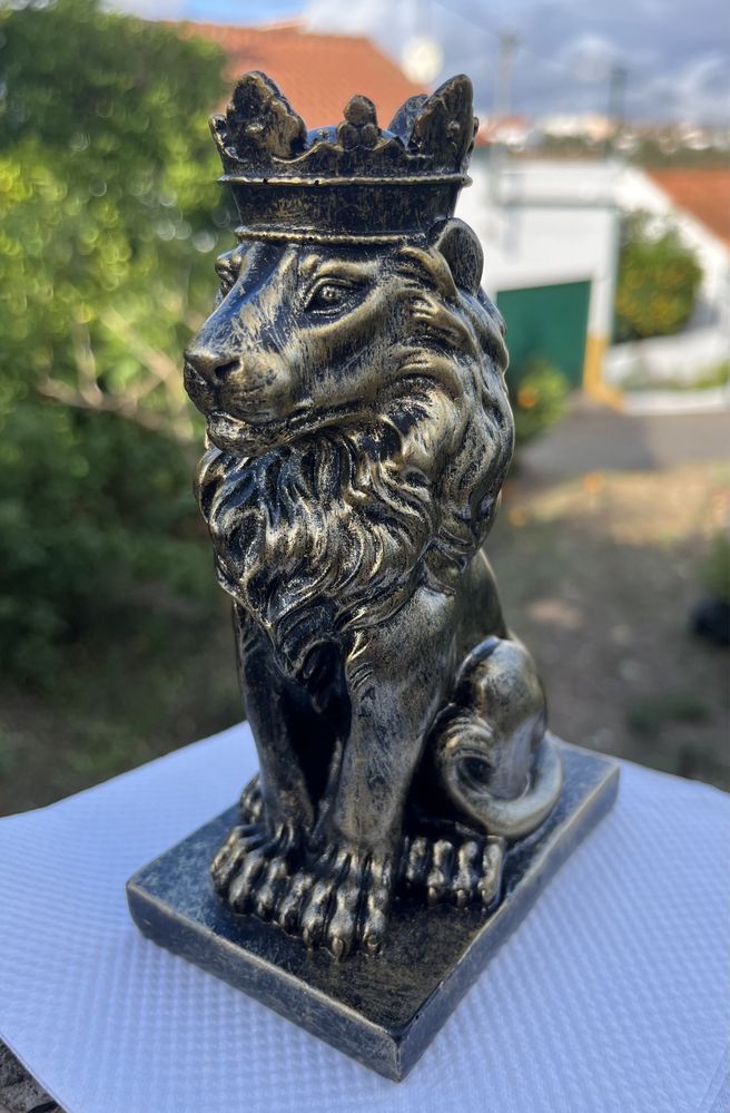 Estátua Leão coroado cor Bronze alusivo Sporting