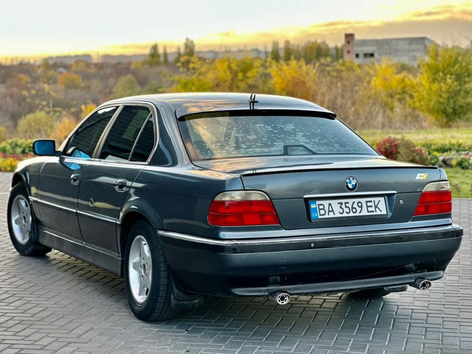 Продам Е38 728І.