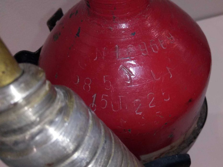 Гасіння вогню ОУ-2 авто, з крепленням.