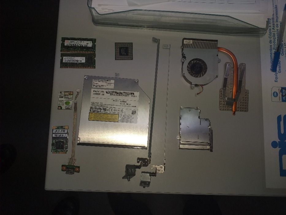 Toshiba L300 (PEÇAS)