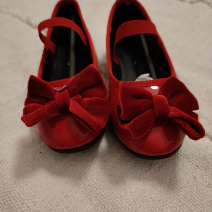 Baleriny dla dziewczynki czerwone 28 rozm.
