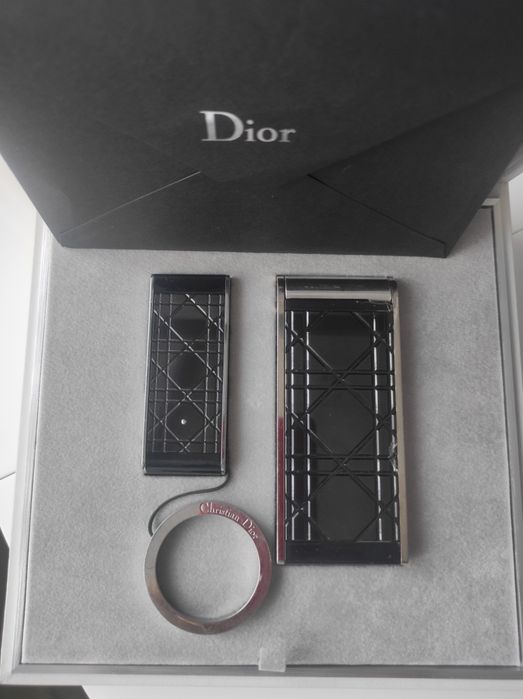 Эксклюзивный телефон CHRISTIAN DIOR