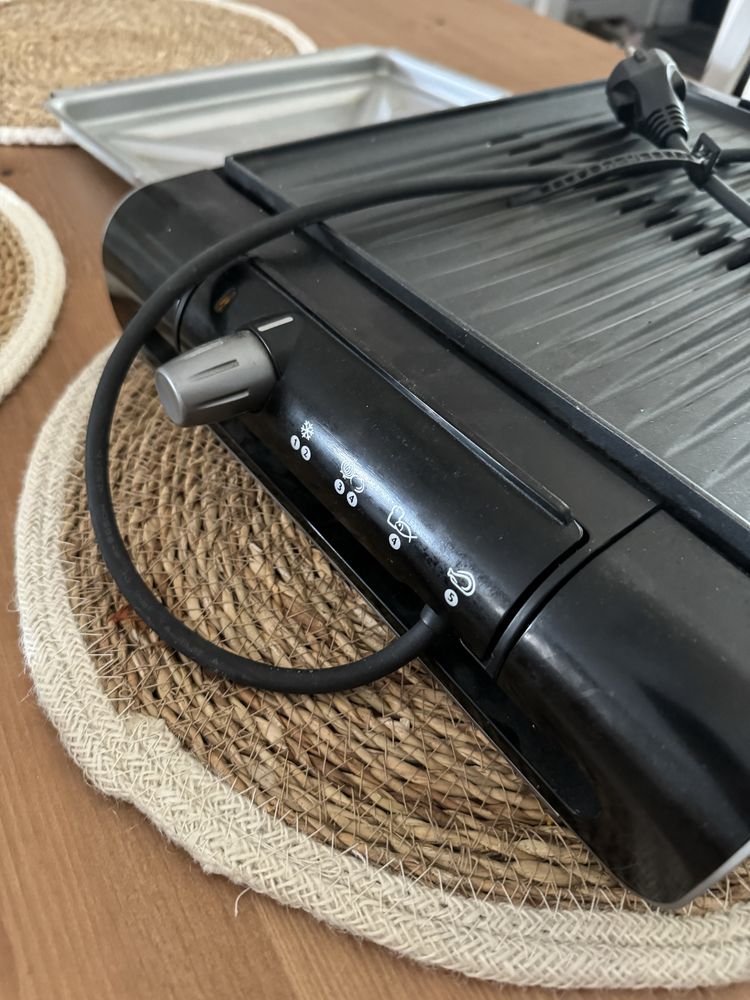 Grill elektryczny stołowy philips