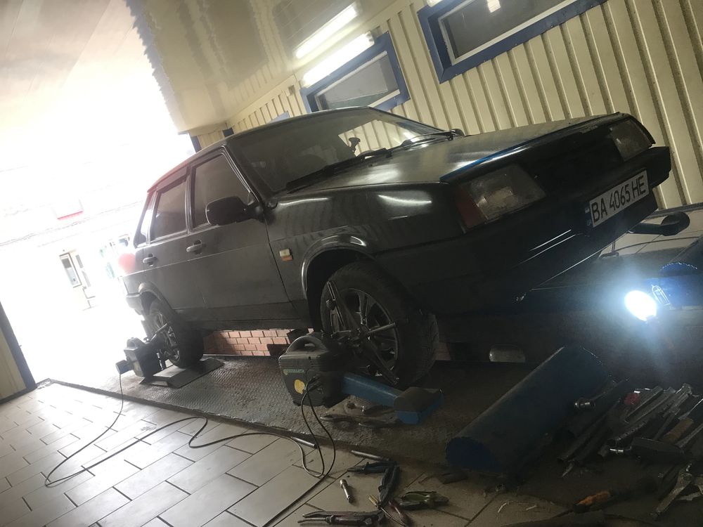 Продам 99 чорна на чорном  бен/газ євро 4 страховка