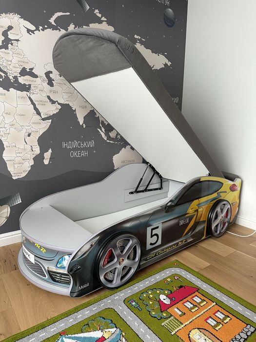 Кровать машинка 180*80+ковер в ПОДАРОК