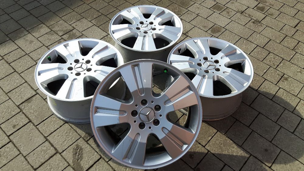 Felgi 18'' Aluminiowe Mercedes ML GL ORYGINAŁ 8J18 ET-60