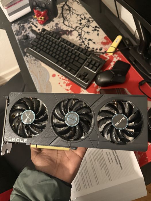 RTX 4060 Gigabyte 8GB