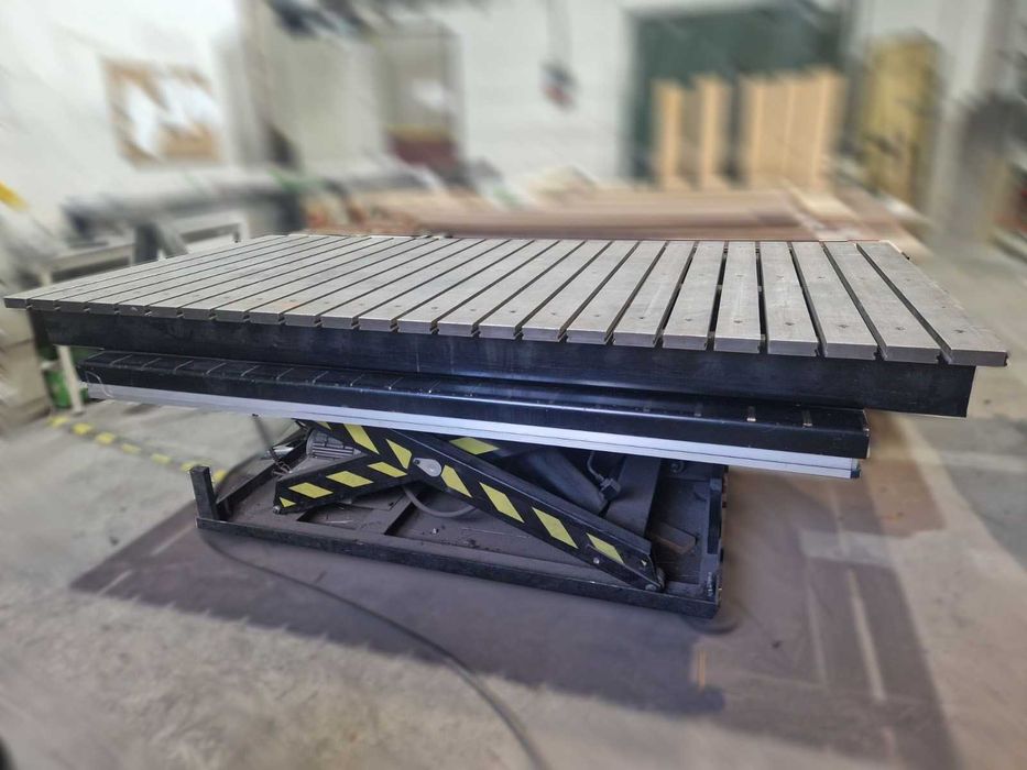 Stół spawalniczy FORSTER 24x12cm–podnośnik nożycowy, system T-slot,