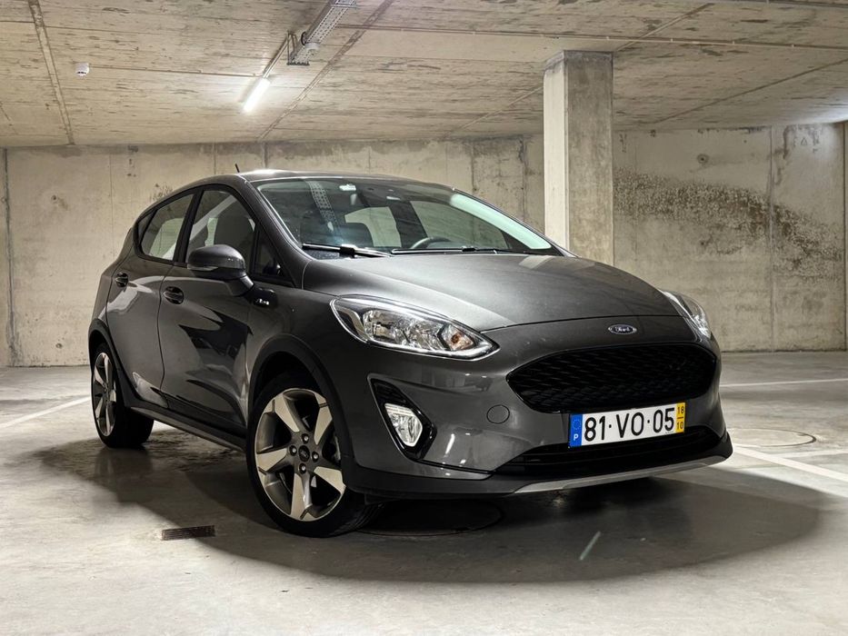 Ford Fiesta 1.0 EcoBoost Active baixo quilometragem