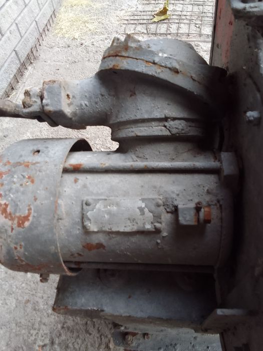 Витяжка електрична