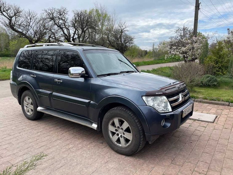 Продам MITSUBISHI Pajero 4 Паджеро Газ/бензин