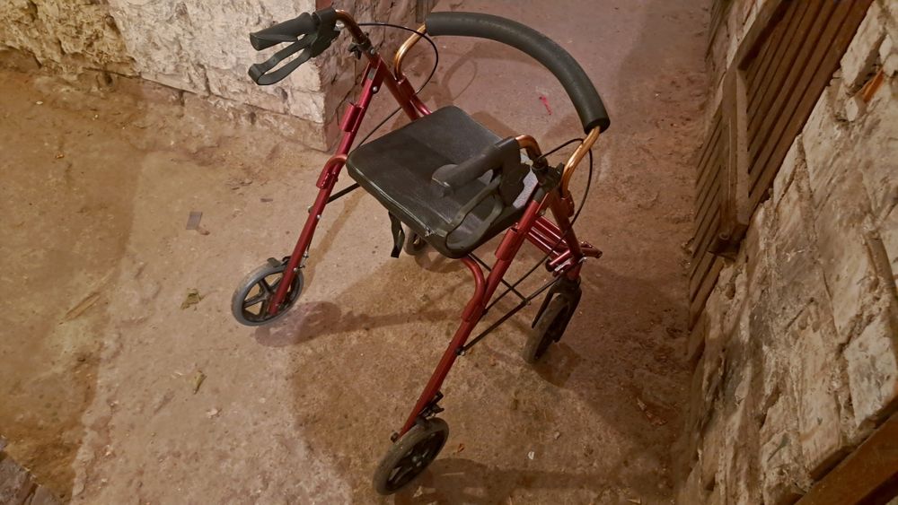 Chodzik Balkonik Rolllator Inwalidzki