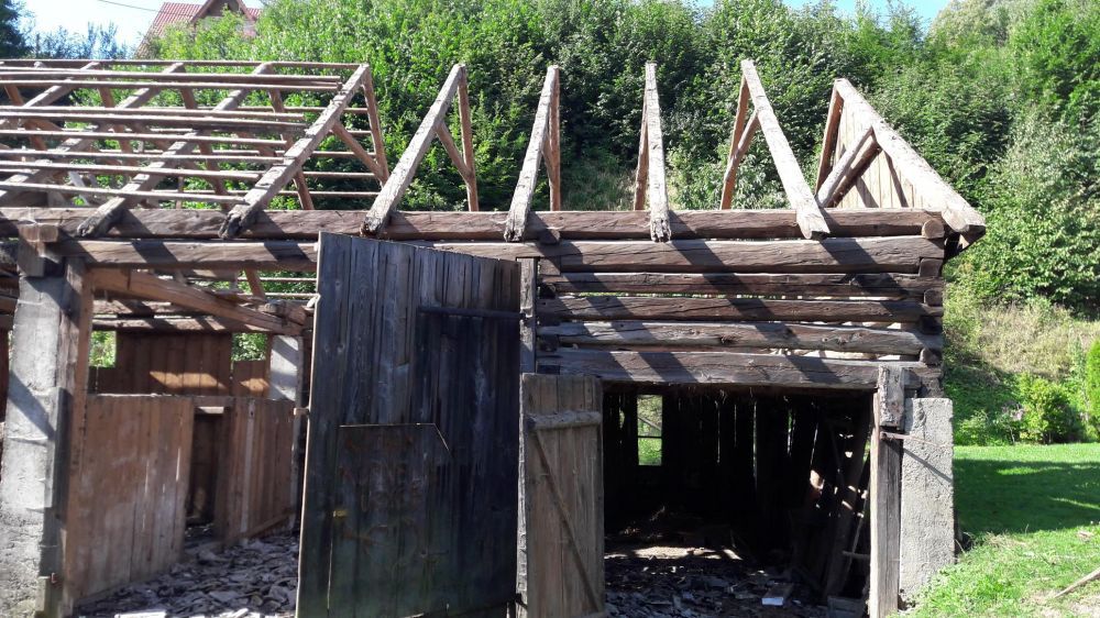 Skup starego drewna bezpłatne rozbiorki stodoła