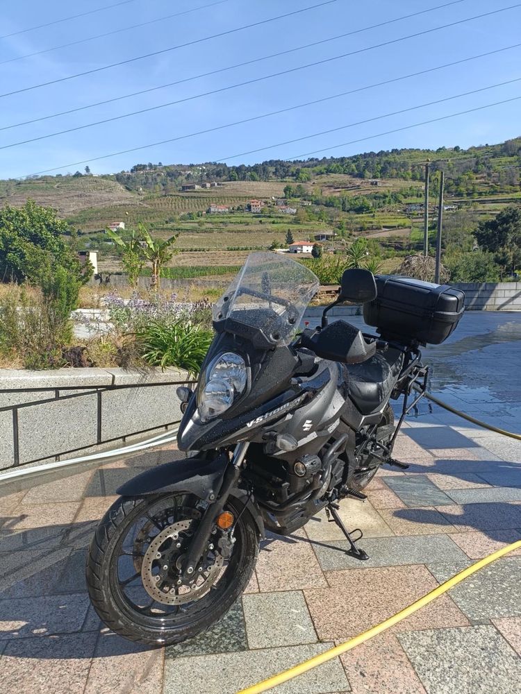Suzuki Vstrom 650