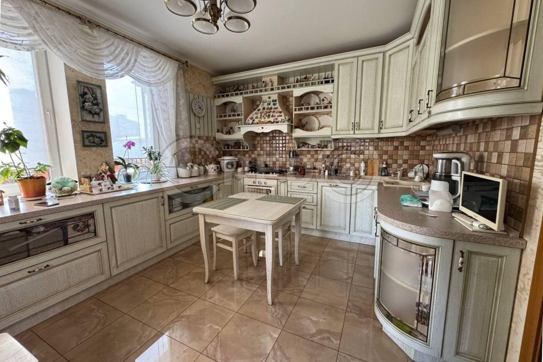 Продаж сучасного будинку, р-н 95 Квартала, вул. Вітебська