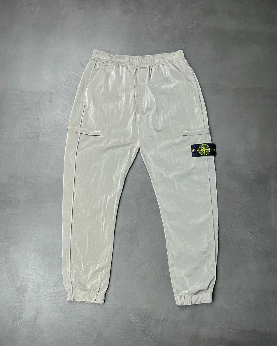 Штани STONE ISLAND 31021 Nylon Metal Pants Ice SI0117-IC