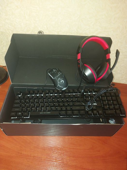 Геймерський набір Клавіатура, мишка, навушники MARVO CM409