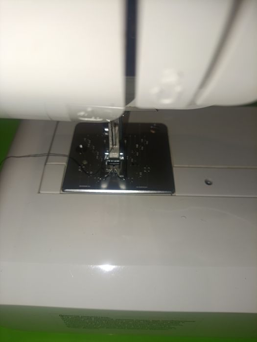 Швейная машинка janome