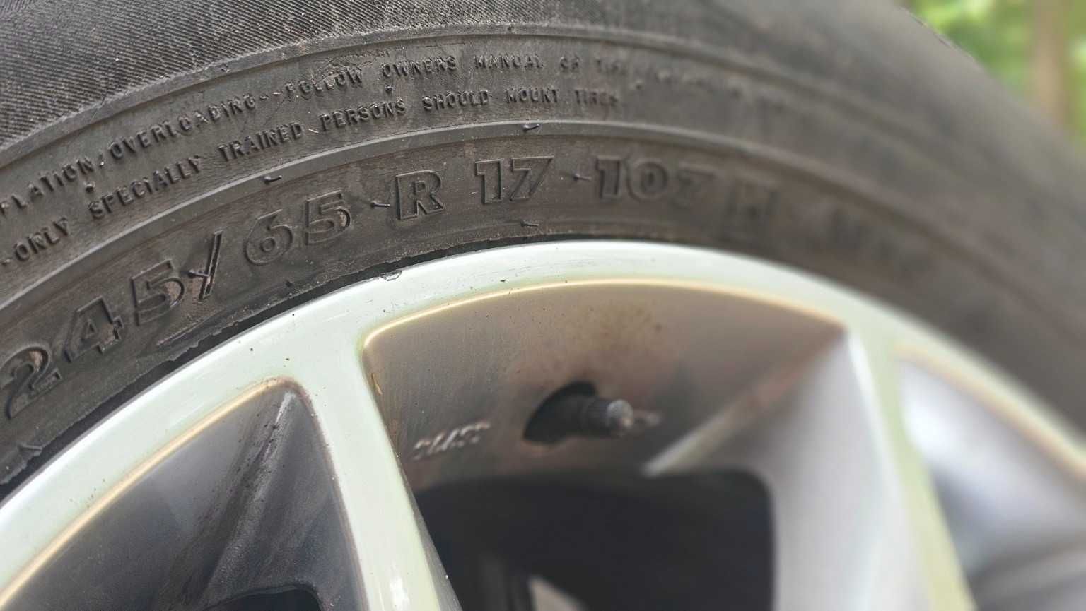 Felgi AEZ 17” + Nokian WR SUV 3 245/65 R17 – komplet zimowy do SUV-a