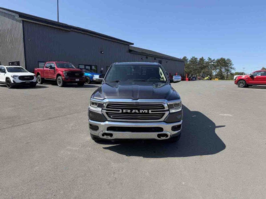 RAM 1500 Laramie      2020