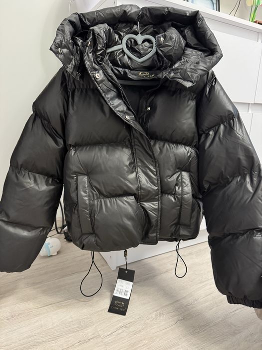 Пуховик зимовий жіночий