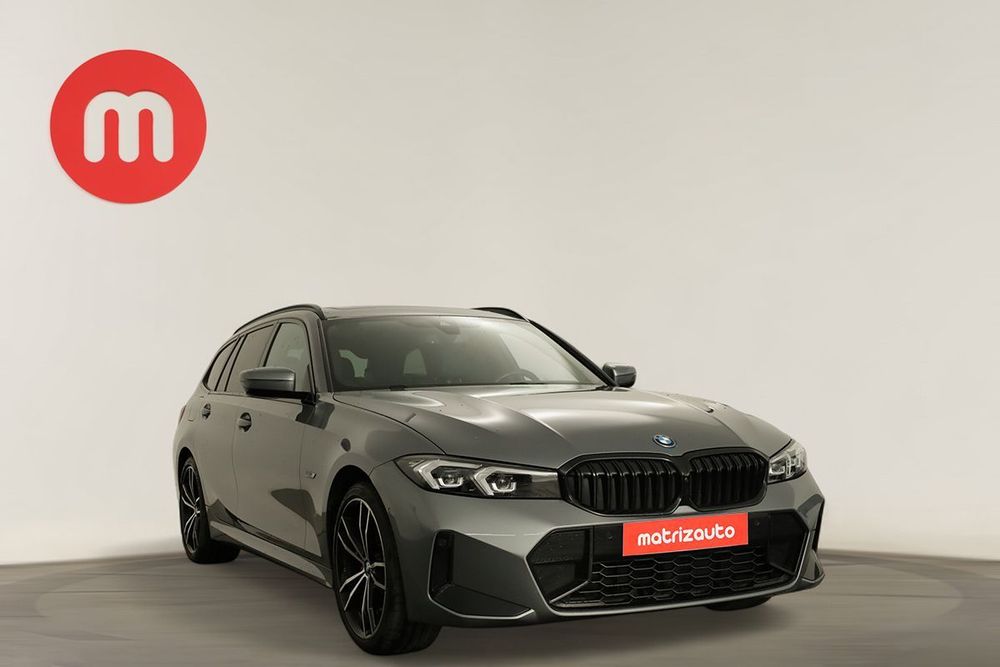 BMW 330 e Touring Pack M Auto