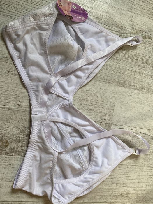 Stanik do karmienia piersią 90DD