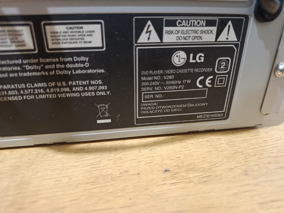 LG V280 Combo dvd + VHS Polecam 100 % sprawny