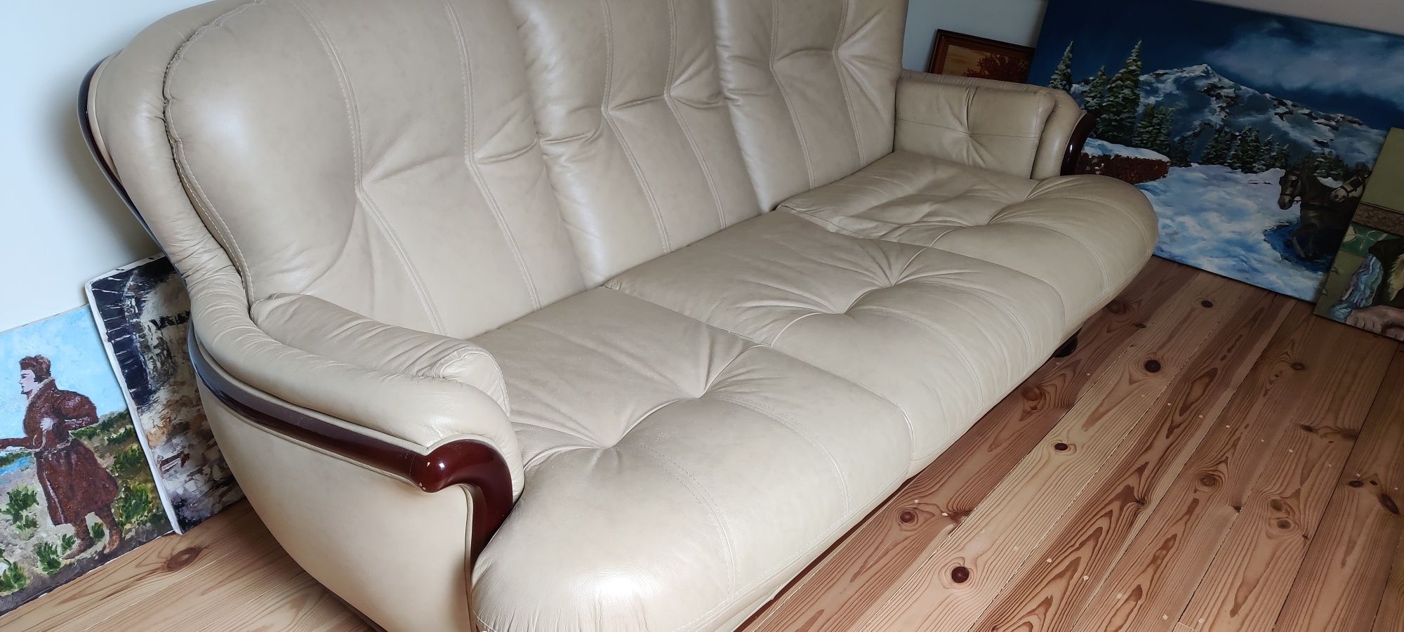 Кожаний диван з двома кріслами (Італія)