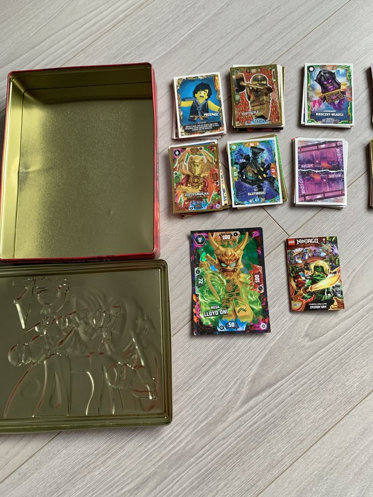 Karty lego Ninjago 98 szt Puszka