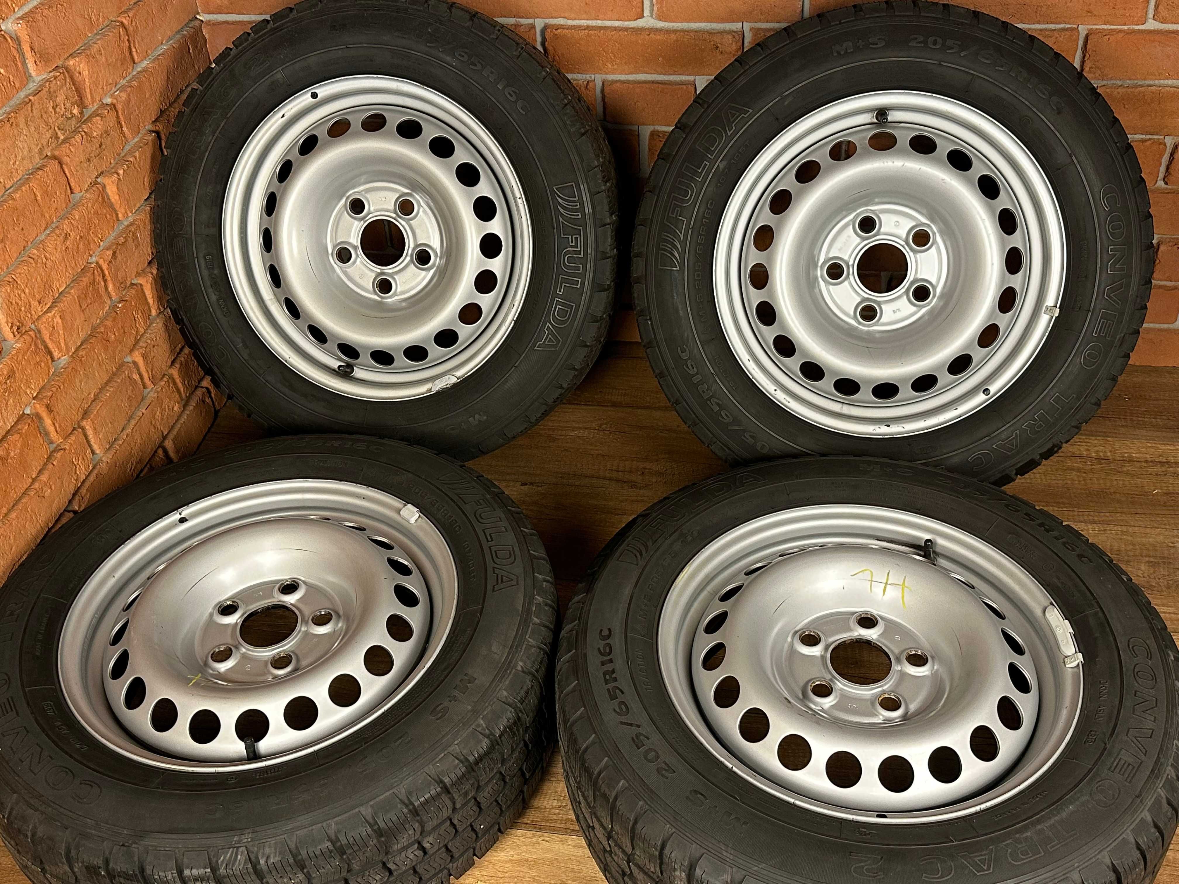 Koła Felgi 16 5x120 Vw T5 T6 ZIMOWE 9mm