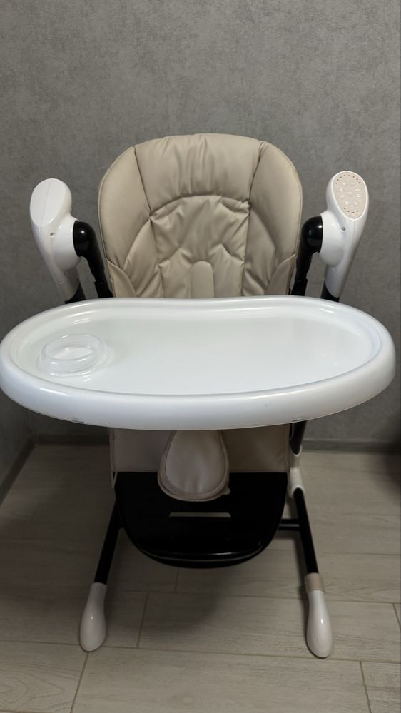 Столик для кормления - гойдалка Corella cascata 3в1