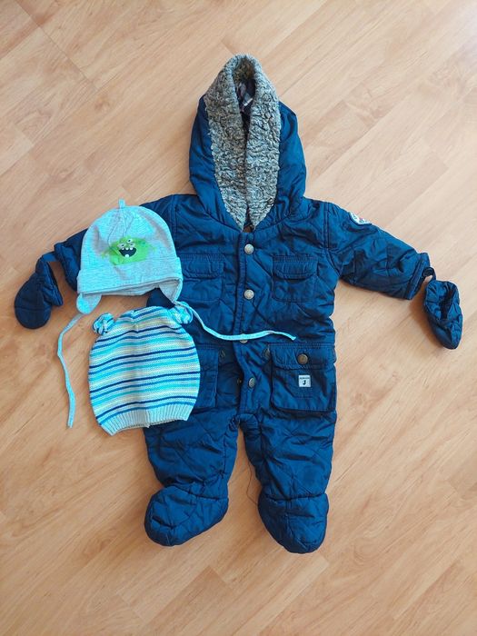 Kombinezon chłopięcy zimowy+ 2 czapki