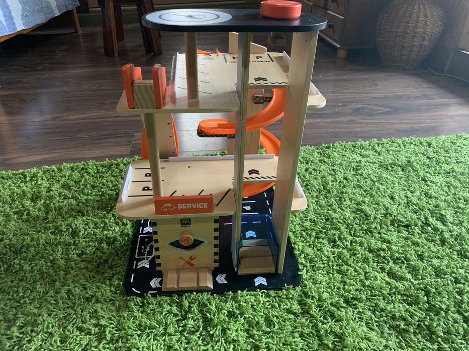 Garagem madeira Eurecakids