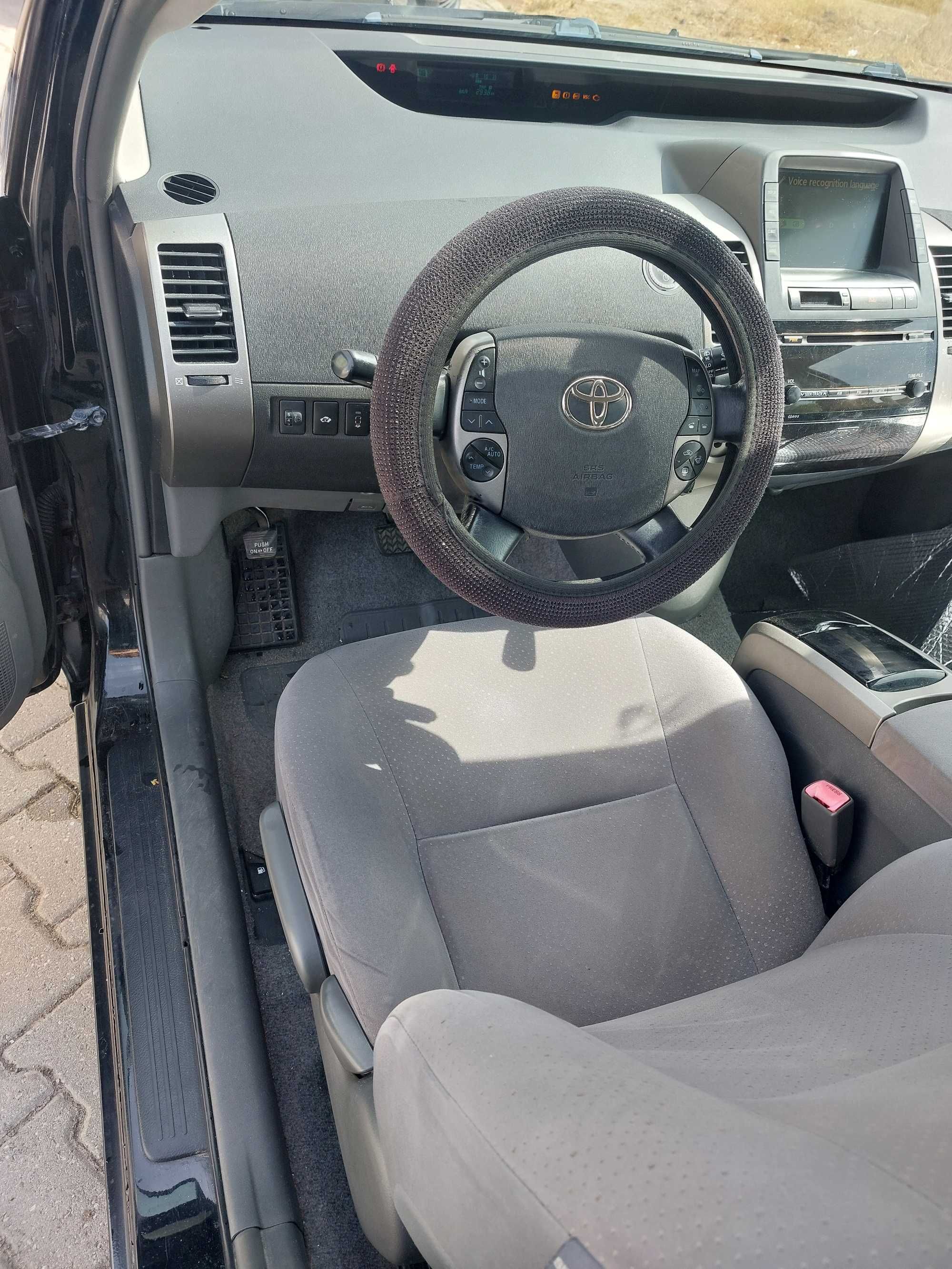 Toyota Prius  com revisão geral feita