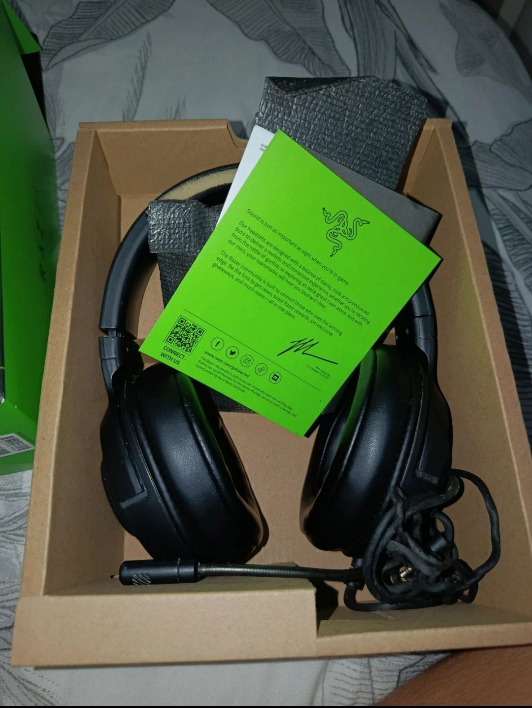 Fones gamer razer