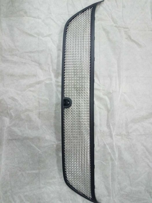 Решетка радиатора Спорт Mitsubishi Outlander XL M313901A31