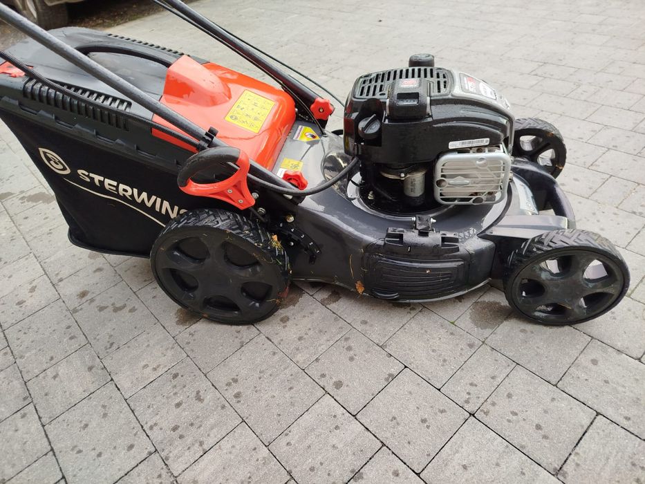 Kosiarka spalinowa Sterwins po 2 sezonach
