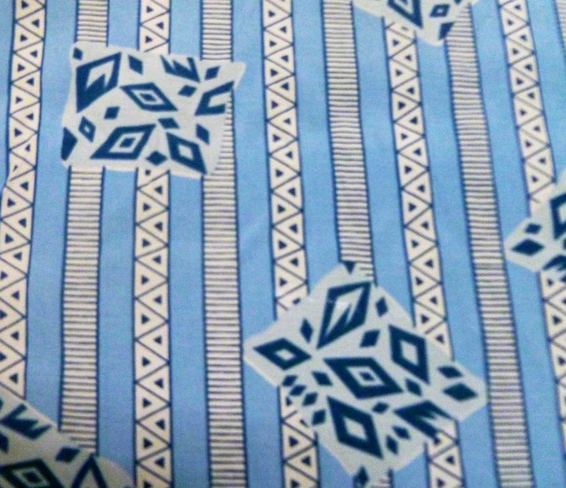 tecido estampado viscose 1,50m largura 5,00 €/ metro