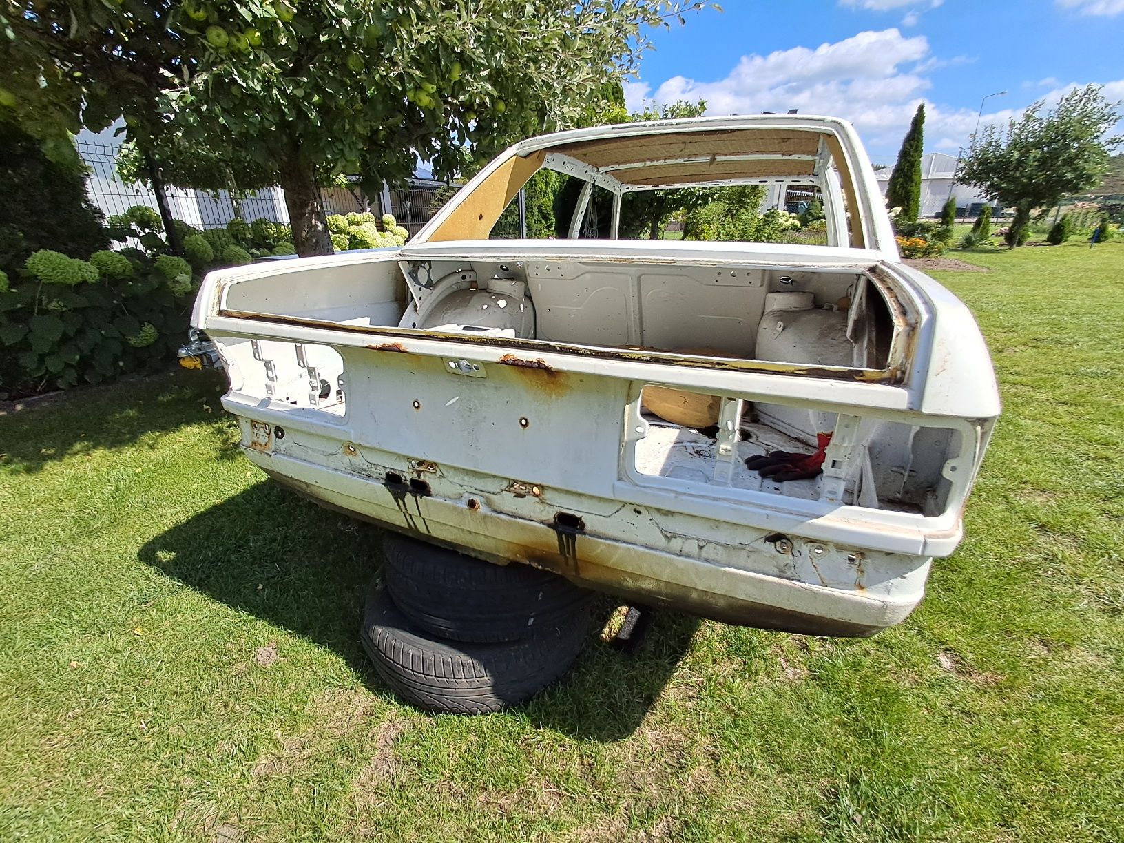 Karoseria E28 Bmw