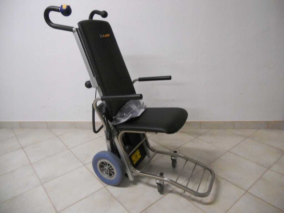 Wynajem schodołazów kroczących - gąsienicowych.