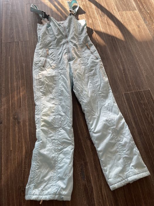 Продам лыжный комбенезон р 38