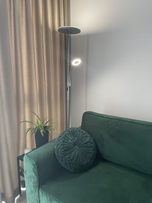 Stojąca lampa lampka podłogowa pionowa LED modern 4 tryby dotykowa